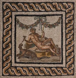 Dionysos hus, en av de romerska domus i Ortaglia: detalj av mosaikgolvet som representerar Dionysos och pantern (mosaik)