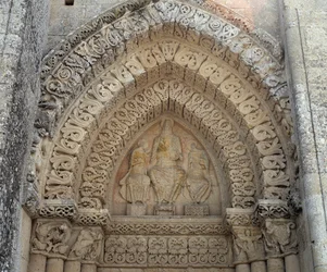 Kristus i härlighet mellan den helige Paulus och den helige Petrus, falsk portal (skulptur