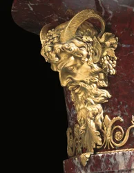 Detalj från en av ett par vaser, ca 1790