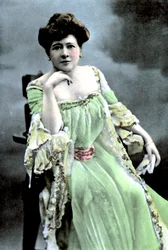 Marie Tempest 1864-1942, engelsk sångerska och skådespelerska, 1905.