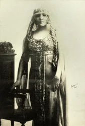 Porträtt av Brohly Suzanne (foto)