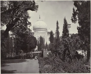 Utsikt över Taj Mahal och dess trädgård The Taj, from the Garden (originaltitel) The Taj (titel på objekt)