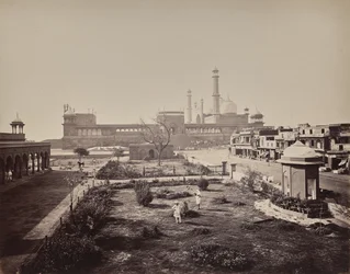 Delhi. Vy över norra sidan av Jama Masjid, den främsta muslimska böneplatsen
