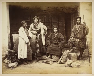 Grupp av Bhooteas, Darjeeling, från "Views of Darjeeling"