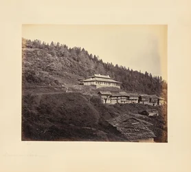 Narkunda; by och dakbungalow