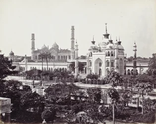 Zinat Algiyas grav i Husainabad Imambara-komplexet