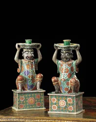 Ett par export famille verte ljusstakar, Kangxi