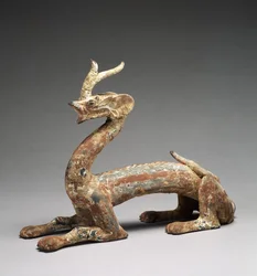 Gravdrake, c.400-talet (målat lergods)