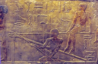 Forntida Egypten, Väggristning/-målning, Mastaba/Tomb of Ti, Saqqara, 5:e dynastin, Skeppsbyggnad (foto)