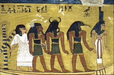 Forntida Egypten, Väggmålning Inherkhaus grav, Thebe, De adligas grav, 20:e dynastin, Inherkhau i solbarken med Isis, Thot och Khephri (foto)