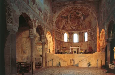 Italien, Emilia Romagna-regionen, Ferrara-provinsen, Pomposa Abbey, absid med fresker