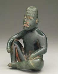 Sittande figur med upphöjt knä, Highland Olmec, San Martin Texmelucan