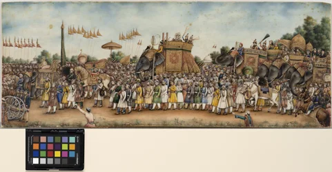 Akbar Shah II rider på en elefant i en enorm procession, ca 1835 (ogenomskinlig akvarell och guld på elfenben)