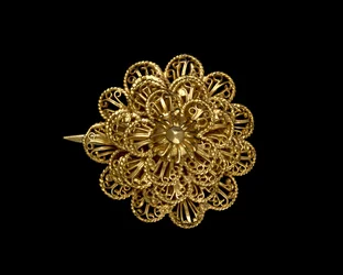 Nål, ca 1900 (guld)