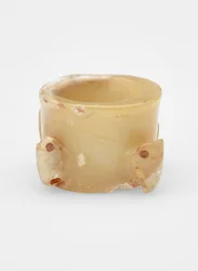 Pärla med masker, c.1600-c.1050 f.Kr