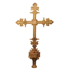 Förgyllt trä och polykromt dekorerat processionskors, Spanien, ca 1500 (förgyllt trä)