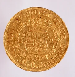 Guldmynt (8 ecu) från Spanien: Filips (Filippo eller Philippe) V:s regeringstid (1700-1746). 1739 Diam. 3,6 cm Neapel, museo archeologico