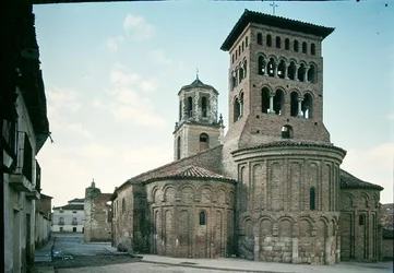 Utsikt över kyrkan San Tirso
