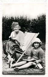 Gladys Cooper 1888-1971, engelsk skådespelerska, med sin dotter Joan, tidigt 1900-tal.