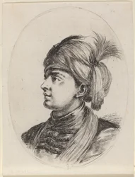 Ung mor med fjäderprydd turban, vänd åt vänster