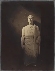 Figur av en präst, sen stil