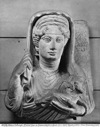 Begravningsrelief av mor och barn, från Palmyra, Syrien