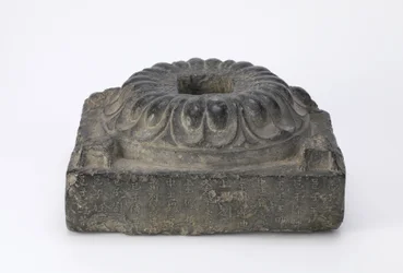 Buddhistisk lotuspiedestal