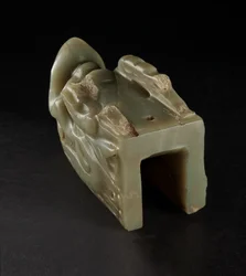 Junkunc Jade Dragon Head (jade)