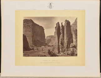 Cañon de Chelle. Grand Cañons väggar, omkring 1200 fot höga