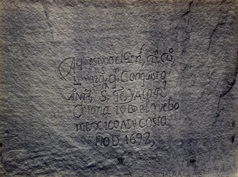 Historisk spansk uppteckning om erövringen, södra sidan av Inscription Rock, New Mexico