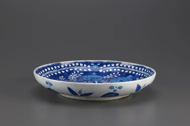 Maträtt, Iznik, ottomansk dynasti, 1530-talet (keramik)