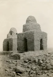 Kupolformad grav, Agargia, Sudan, fotografi av Ugo Monneret de Villard