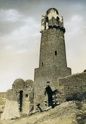 Minareten i al-Mashhad al-Bahari, nära Aswan, Egypten, fotografi av Ugo Monneret de Villard