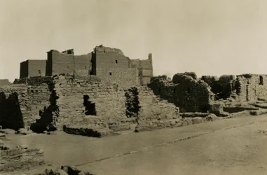 S:t Simeons kloster, Aswan, Egypten, fotografi av Ugo Monneret de Villard