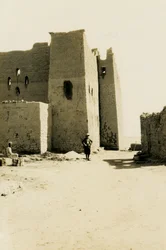 S:t Simeons kloster, Aswan, Egypten, fotografi av Ugo Monneret de Villard