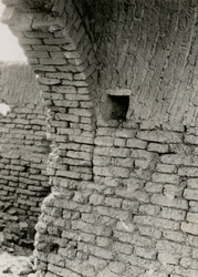 Ruiner av kyrka i öken, detalj av pendentiv för kupol, Adindan, Egypten, fotografi av Ugo Monneret de Villard