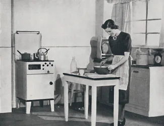 Ett brittiskt kök utrustat med en gasspis, 1942.