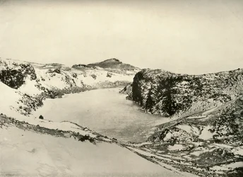 En sötvattensjö nära Cape Barne, c1908, 1909.