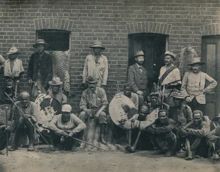 En grupp afrikaner och zuluer, ca 1900.