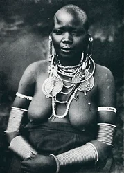 En masaimatrona, 1912