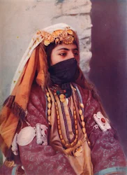 En persisk dam, 1902