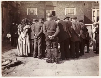 En fiskauktion, c 1905
