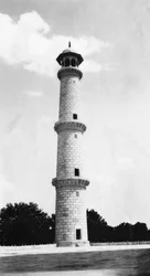 En minaret vid Taj Mahal, Agra, Indien, 1916-1917
