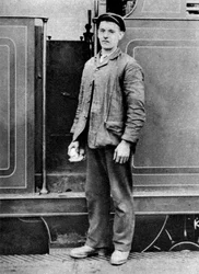 En tågbrandman, London, 1926-1927