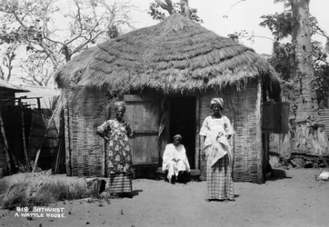 Ett wattlehus, Bathurst, Gambia, 1900-talet