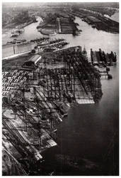 Flygfoto över Bremer Vulkan-varvet, Bremen, Tyskland, från en Zeppelin, c1931 1933