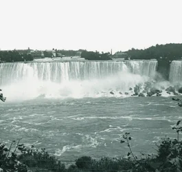 American Falls, Niagara Falls, New York, USA.