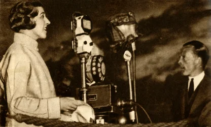 Amy Johnson sänder från Croydon Airport, 1930, 1933.