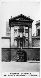Ancient Gateway, St Barts Hospital, London, c1920-talet