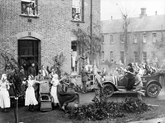 Tillkännage vapenstilleståndet på American Hospital i Dartford